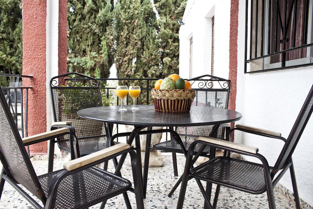 Cortijo Puerta Casas Rurales Orgiva Bilik gambar